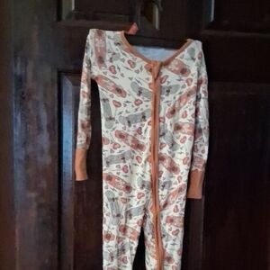 Source Unknown Cream and Rust Printed Kids One-Piece Footie